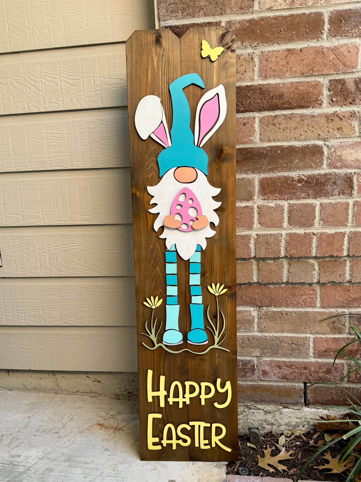 Handcrafted Happy Easter Gnome Porch Sign - Festive Spring Home Decor for Curb Appeal, Perfect Easter Gift to Spread Joy and Charm!